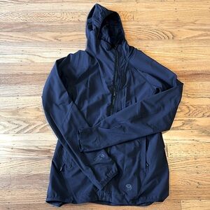 Mountain Hardwear - lightweight jacket